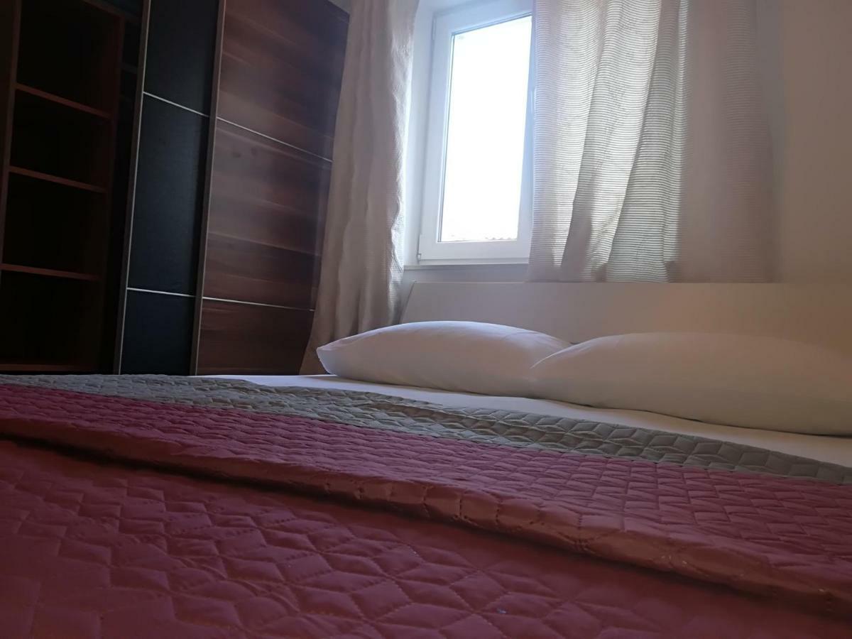 Apartman Brzovic *